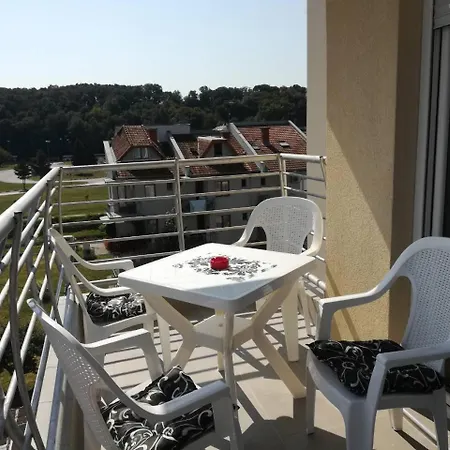 Apartment Tanja 2 *